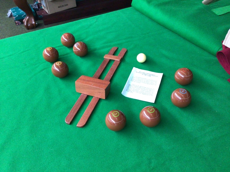 Billiard Table Bowls